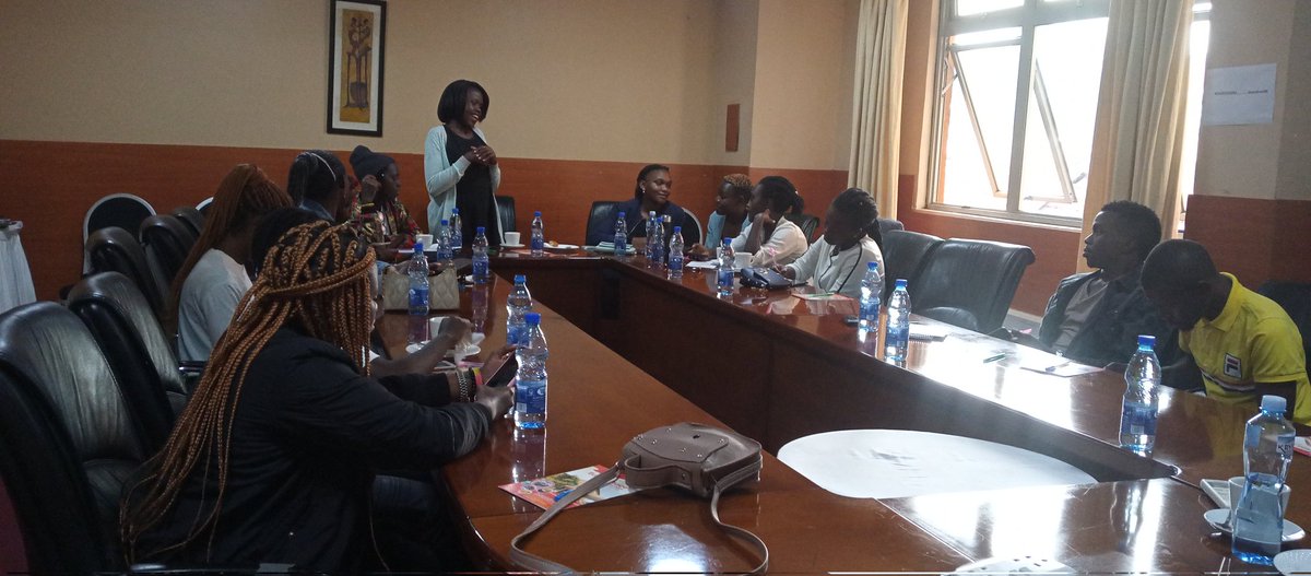 VictoriaKatamba's tweet photo. Happening now , the national AGYWS Forum meeting to address HIV prevention and related issues. @Acts101U
@UNASO18 #FindtheRing
#EndHIVby2030 https://t.co/uuci9eV2kv