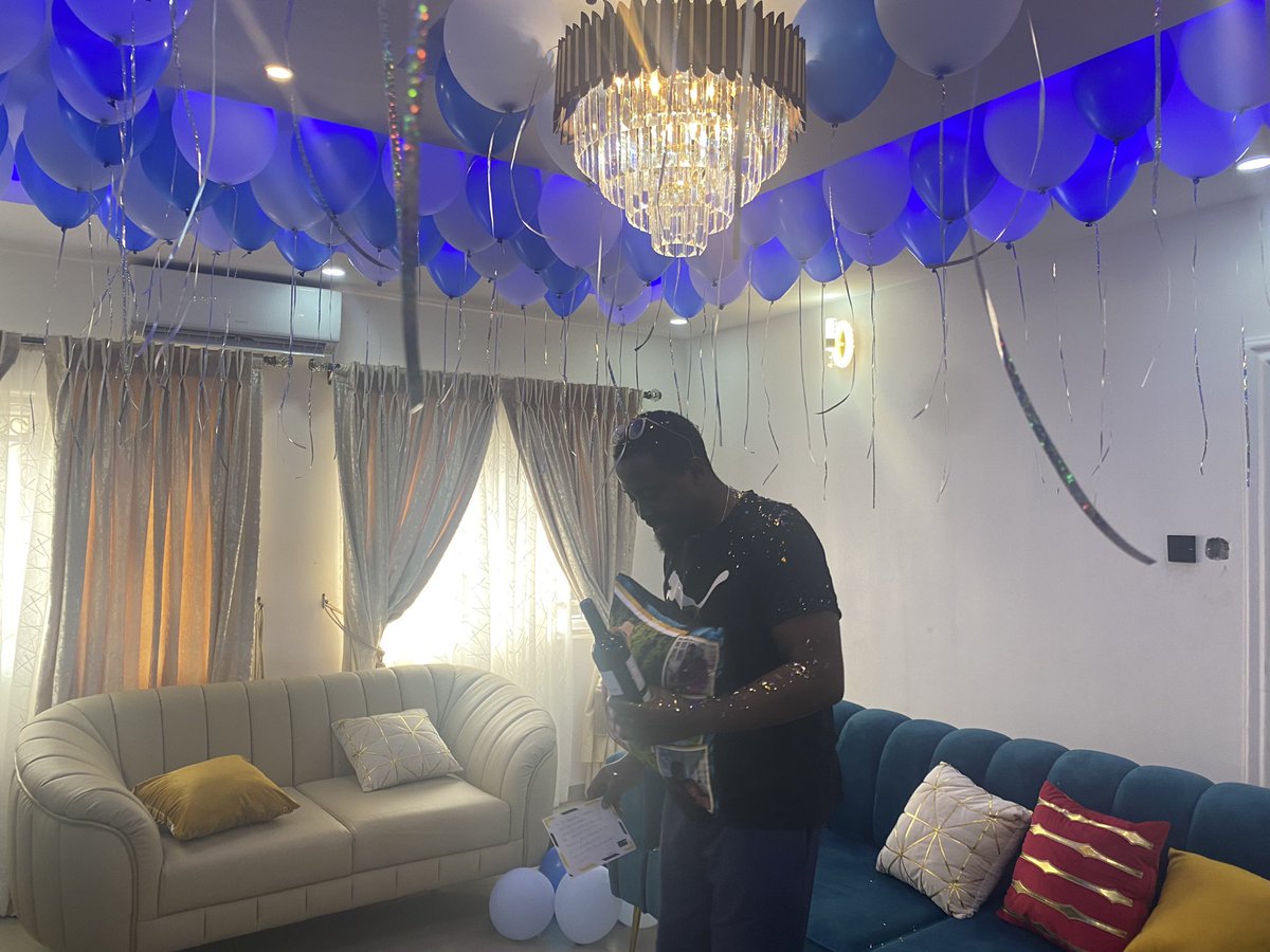 thewomenorbit's tweet photo. From budget friendly treats to high end premium gifting, @luxlifestyleng_ is a surprise, gifting and event company based in Lagos and theyโve got you covered.
Kindly book them for your gifts and surprises.
Share post, save for later.
#twomarketplace https://t.co/WtSoI0rHki