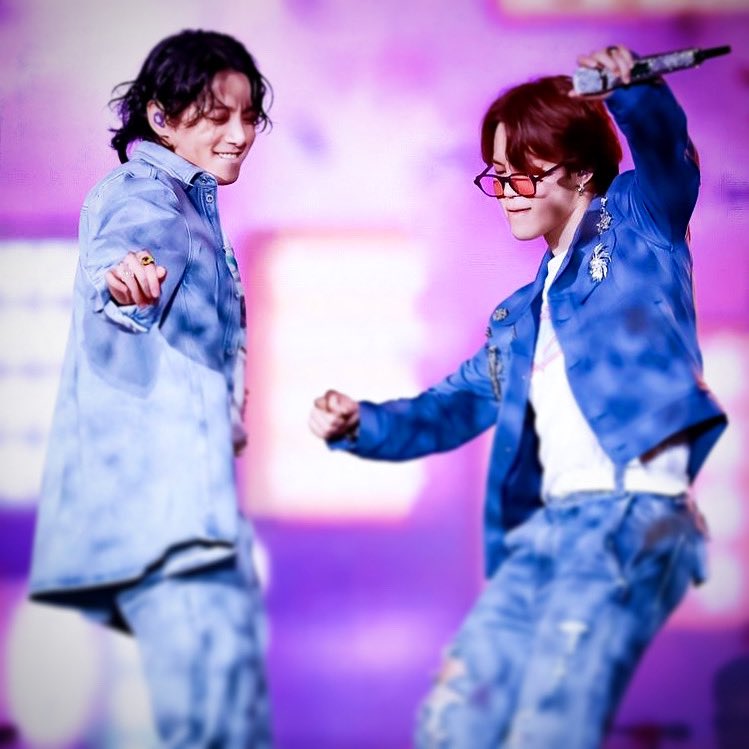 EARMYKOOKMIN's tweet photo. Ellos brillan con luz propia 💜💛

#Minguky 
#YoApoyoAlMinguky 
#MingukyIsReal 
#MingukyForever 
#FansDelMinguky 
#AmorMinguky https://t.co/svtjWkzpL3