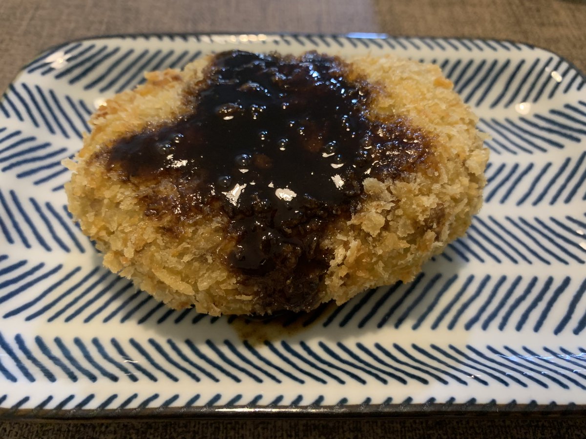 TORA_HOMECOOK's tweet photo. 日本男生做了可樂餅。
Japanese guy cooked Croquette.
コロッケ作りました．
#Croquette 
#可樂餅
#コロッケ 
#日本菜　
#日式料理 
#日本家庭料理
#japanesedish 
#japaneserecipe 
#japanesehomecooking 
Follow 
@TORA_HOMECOOK

Check recipe here 做法 https://t.co/Y3mienpjko https://t.co/eCgn8vWHC9