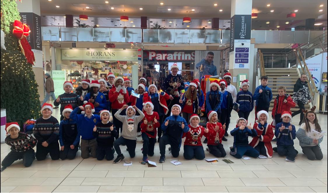 Well done to the CBS Primary Tralee school choir for a fantastic day of Christmas songs at Manor West Retail Park yesterday.