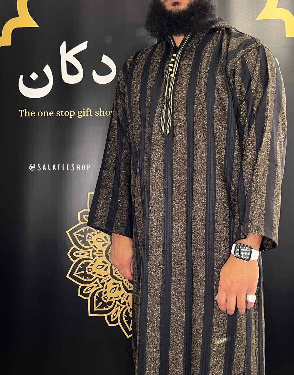salafeeshop's tweet photo. 𝗠𝗼𝗿𝗼𝗰𝗰𝗮𝗻 𝗪𝗶𝗻𝘁𝗲𝗿 𝗧𝗵𝗼𝗯𝗲 𝗪𝗶𝘁𝗵 𝗛𝗼𝗼𝗱
Colour: Dark Navy
Sizes Available M/L
DM for info…

#Thobe #Muslim #Islamicclothing #Moroccan #SalafeeShop #Sunnah #Garment #Winter https://t.co/GrGCEm8T6Z