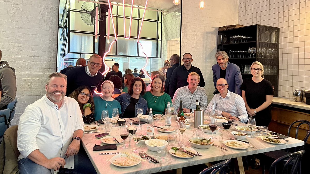 thegembagroup's tweet photo. ’Twas the night before #GembaCon when @thegembagroup Leadership Team hold their customary pow-wow. Excellent ball skills. Terrible with chopsticks. 🥢🥂⚡️ #momentum #gemba https://t.co/gbU5JodZqT