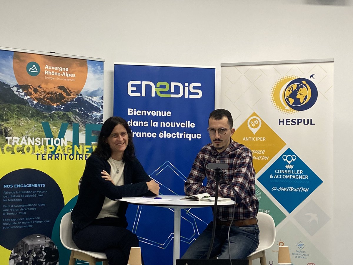 rakotondranahy's tweet image. [#Webinaire #OnAir] 
@enedis🌱 « Les territoires ruraux avant-garde #transitionenergetique »➡️66% de la production d’énergies renouvelables 🇫🇷provient des zones rurales🔝réalisations exemplaires @auvergnerhalpes avec @Jean_LucFUGIT @hespul @AURA__EE 🤝SMAP&amp;amp; #FlexCantal