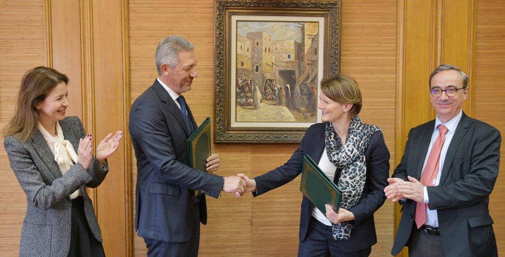 Le Groupe @Holmarcom concrétise l’acquisition d’une participation majoritaire dans le capital du Crédit du Maroc après avoir obtenu les autorisations réglementaires en vigueur.

#créditdumaroc #entreprisesmarocaines #économie #finance #HolmarcomGroup