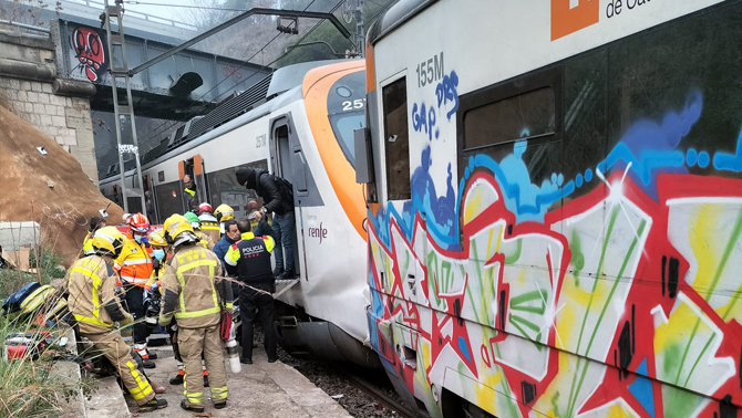 155 ferits, la majoria lleus, pel xoc de dos trens de l'R4 a Montcada i Reixac bit.ly/3iEK6NA