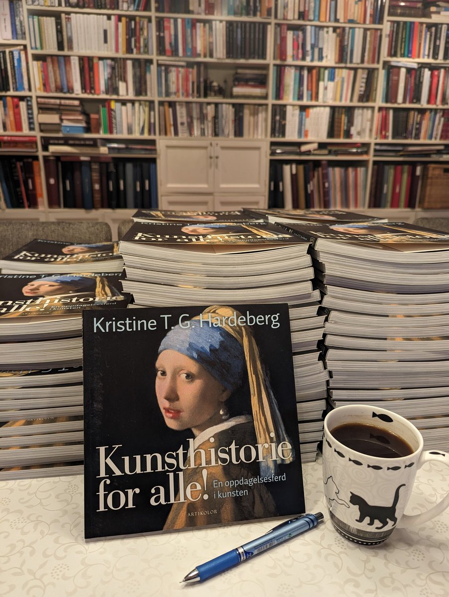 Andre opplag!!!
Her er årets julegave: Kunsthistorie for alle! - en oppdagelsesferd i kunsten. Passer for alle! Uansett forhåndskunnskap. Kunst blir gøy!
#kunsthistorieforalle #kunst #kunsthistorie #nyebøker #litteratur #book <a href="/Klassekampen/">Klassekampen</a> <a href="/aft_kultur/">Aftenposten Kultur</a> <a href="/GodMorgenNorge/">God morgen Norge</a> #julegave