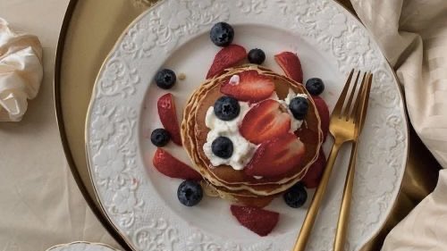 malusokay's tweet photo. Craving a sweet breakfast 💭✨ https://t.co/glRsTCx1E6