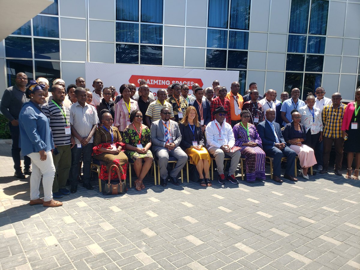 MarthaLyimo4's tweet photo. CLAIMING SPACES: TACTICAL TOOLS FOR HUMAN RIGHTS DEFENDERS. Group photos after opening claiming workshop in Dar-es-Salaam Region https://t.co/mr8d8psNr1