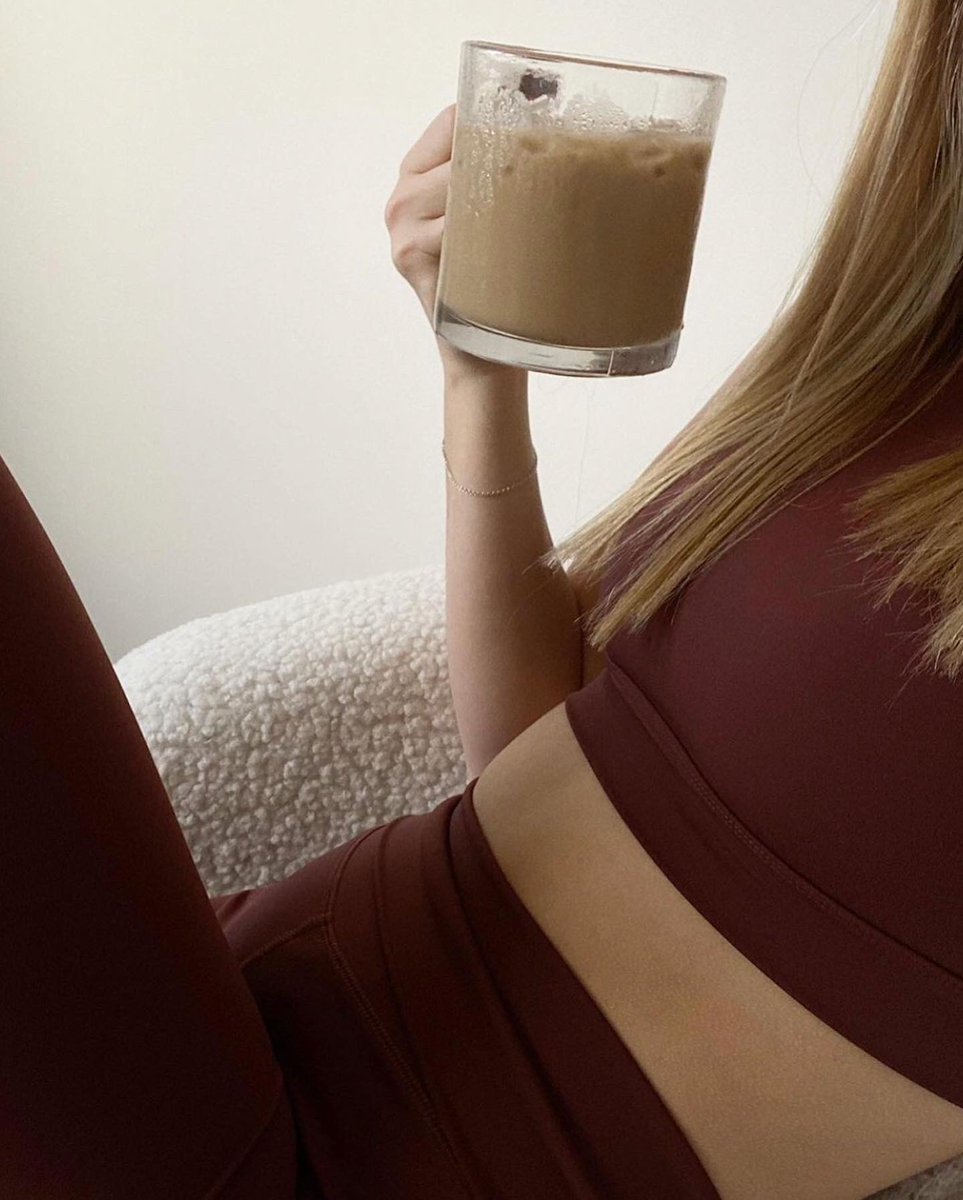 Please pay attention to my mobile phone.😅