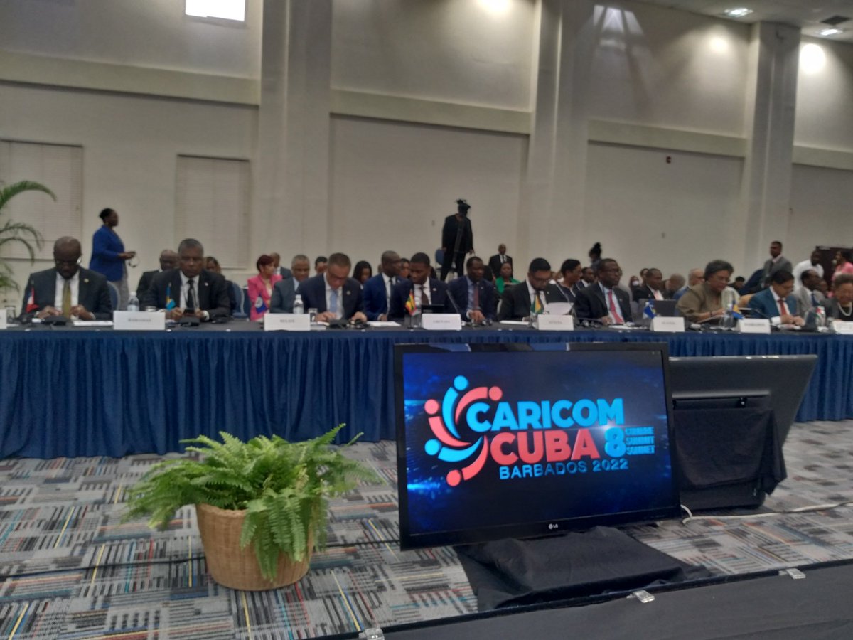 dpscamaguey1's tweet photo. #CaribeUnido VIII Cumbre CARICOM Cuba.Primeros ministros,presidentes, cancilleres y ministros de todos los países de CARICOM presentes en Barbados #CubaPorLaVida #CubaPorLaPaz #CubaEsAmor https://t.co/mBaW66LvKd
