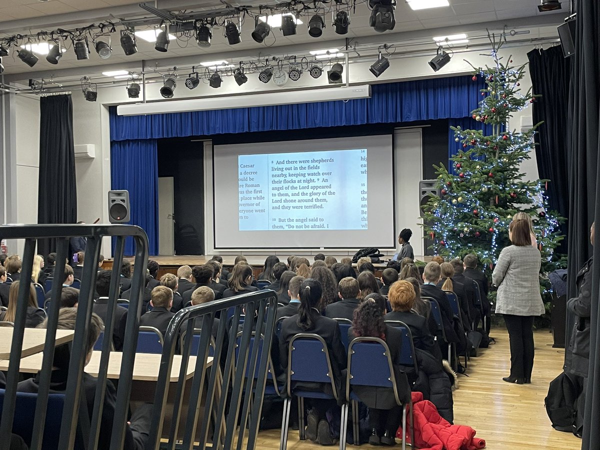 StreetlyLC's tweet photo. Thanks to John and his @Bham_City_Missn team for our festive  assemblies this Christmas @StreetlyAcademy. Today was @StreetlyYr7 reflecting on the meaning of Christmas. https://t.co/0iYuVMwur2