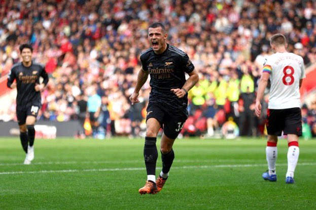 EbukaMeanzGreat's tweet photo. Arsenal fan with less than 1000 followers??? FOLLOW ME, Like, RETWEET, COMMENT #COYG and let’s follow you back ❤️❤️ https://t.co/ZcwcB2Cj3I