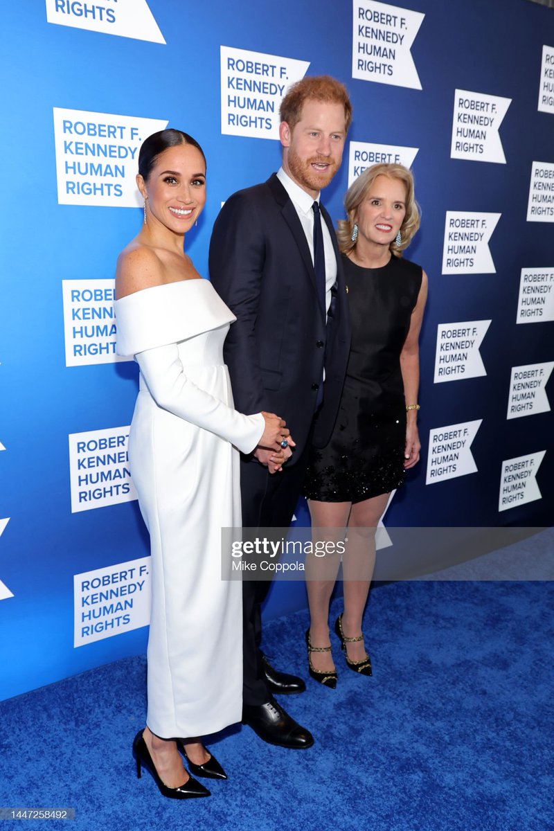 sunrayleo1's tweet photo. @RoyalReporter #PalaceSourcesSay again blah blah blah
Write about that #MeghanMarkleWon #PeopleChoiceAwards #RipplesForHope #rippleofhopeawards #ArchewellFoundation
#ArchetypesWithMeghan
#HarryandMeghanonNetflix #HarryandMeghanLove ๐ฅ๐พ๐โค๐๐คฉ๐ฏ๐๐พ๐๐พ๐๐พ๐๐พ๐๐พ๐๐พ๐ฅ๐๐พ๐๐พ๐๐พ๐๐พ๐๐พโค https://t.co/uGqFDOKRAW