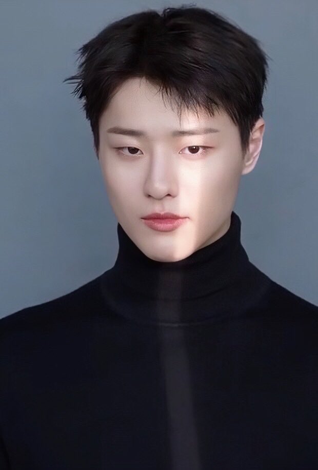 http_woodz's tweet image. woodz’s face card never declines