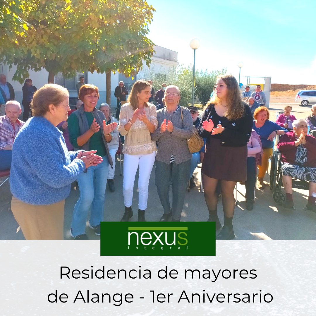 integral_nexus's tweet photo. 💚 Ha pasado un año desde iniciamos nuestra actividad en la residencia de mayores de Alange. ¡Y qué bonito año! 

😍 Nos hemos adaptado a nuestras nuevas rutinas y hemos hecho grandes nuevos amigos. https://t.co/CLjhTpzM2R