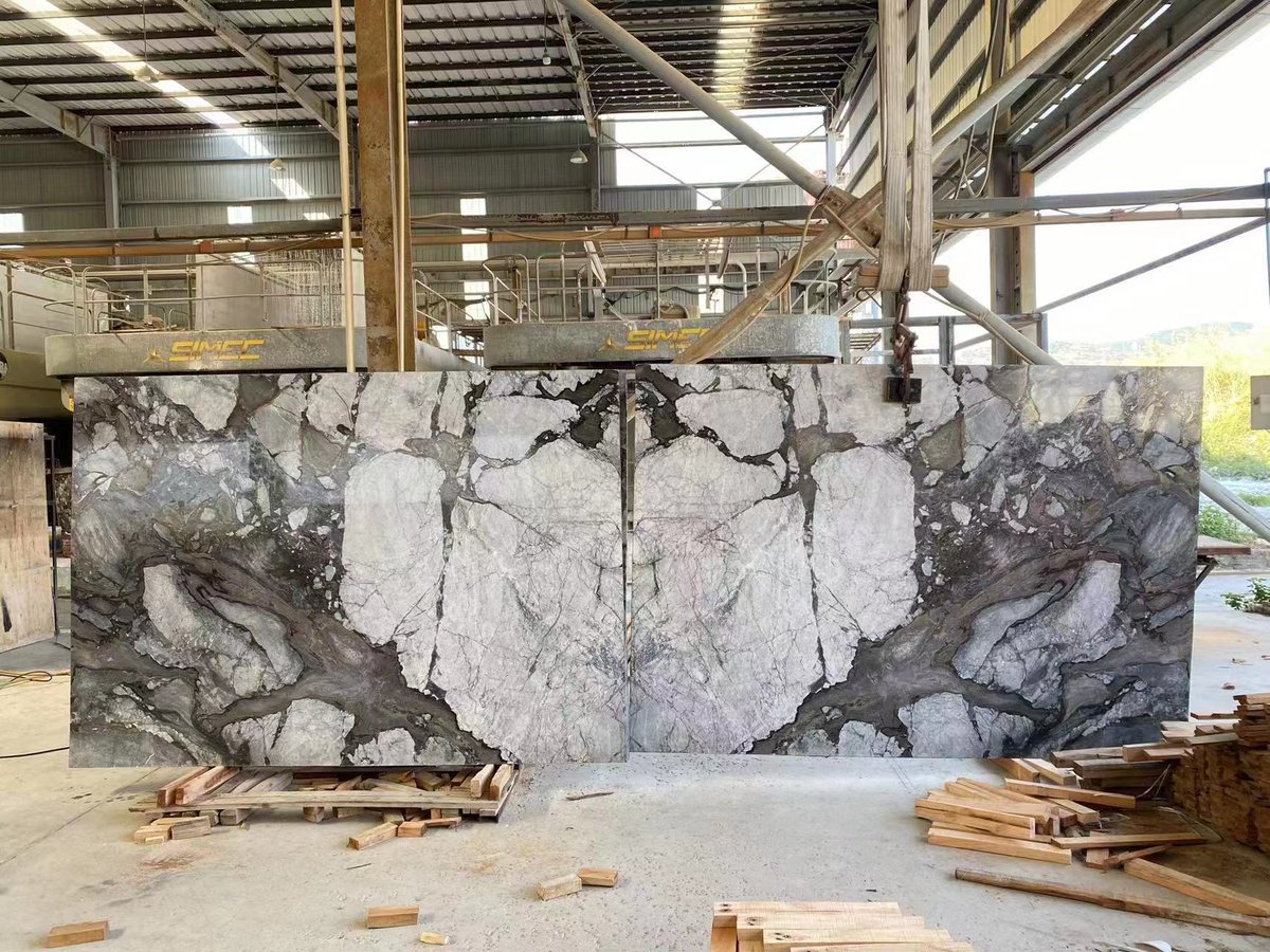 echoqiaoa's tweet photo. Book Matched Marble Slab
Origin: Brazil
#marble #slab #countertop #vanitytop #worktop #homeimprovement #homeupgrade #interiordesign #interiordecor #kitchen #remodel https://t.co/AT4vfLfA12