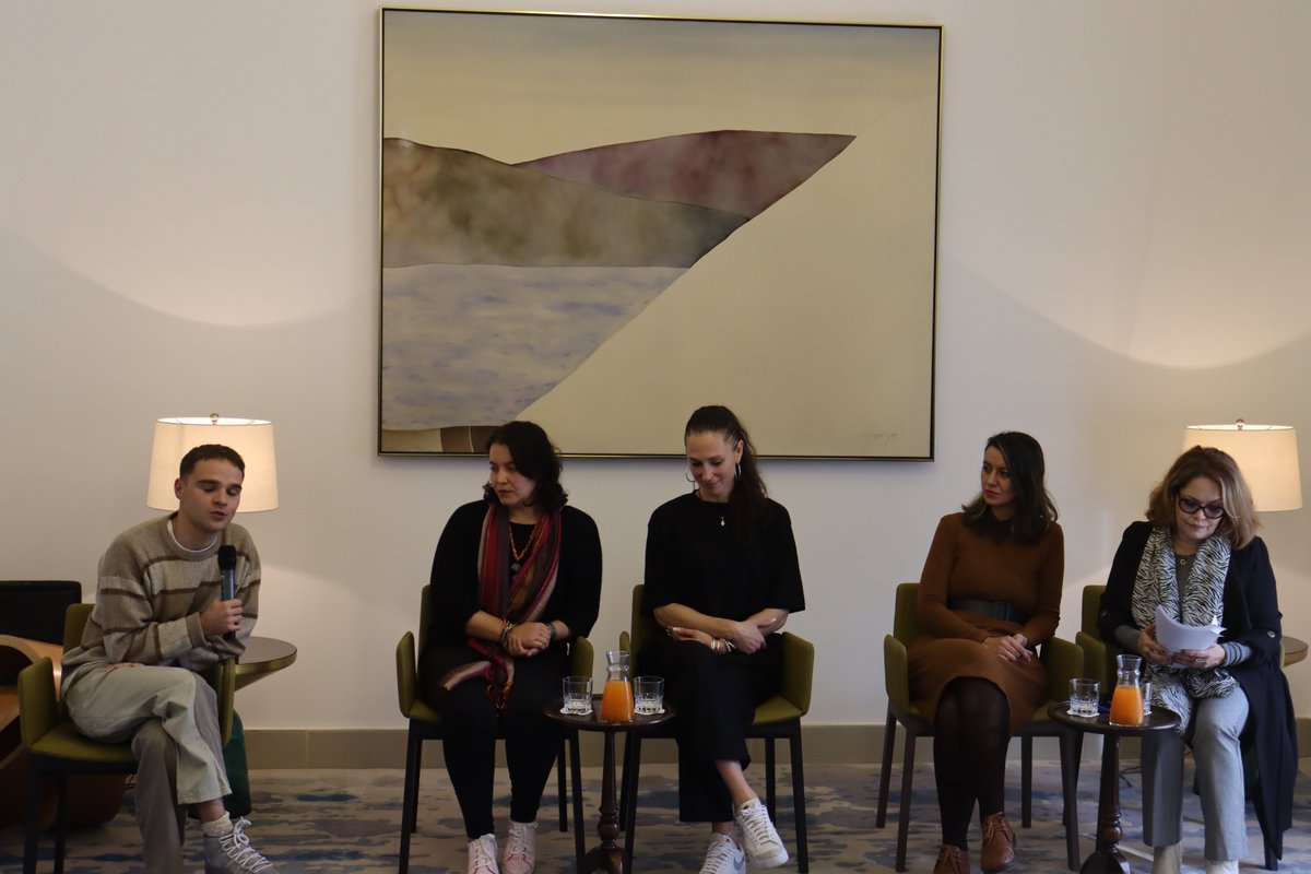 CanadaAlgerie's tweet photo. Grand plaisir pour @CanadaCallan d’accueillir @LauMathieuLeger, @AmelBlidi, @SouadDouibi et Romain Dumont pour une table-ronde sur les cinémas algérien et canadien hier en marge du #FICA. Merci à notre formidable modératrice @SEBKHINadia https://t.co/aMvCLKroJC