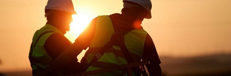 UGT_Andalucia's tweet photo. ✊UGT FICA Sevilla @FicaSevilla consigue la jornada continua en cualquier fecha en la construcción cuando haya alerta roja o naranja por calor
#mejoras #jornada #continuada #ugt #construccion
https://t.co/aCjwPfJleH https://t.co/M3Ln0lAFOp