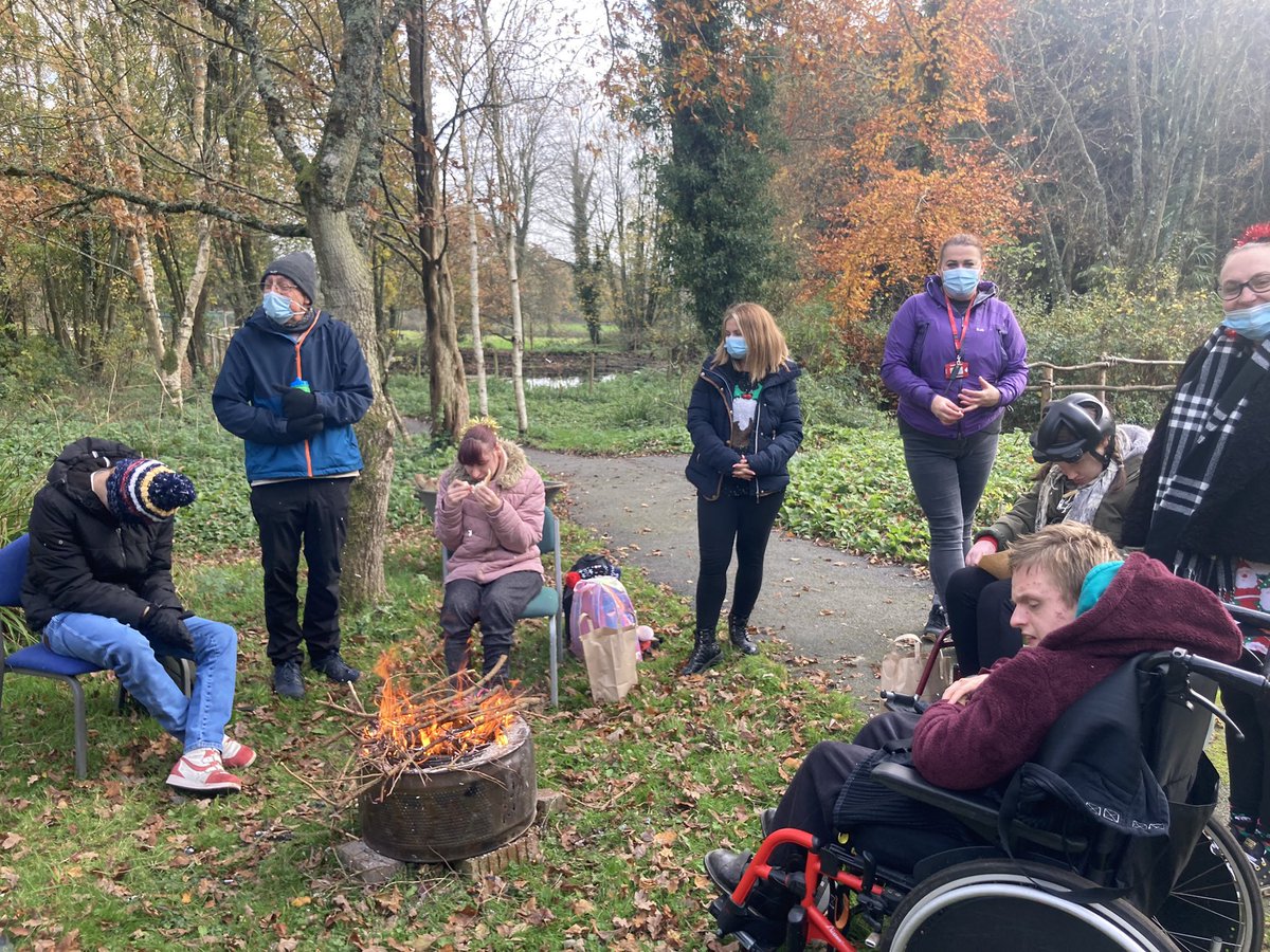 InfocusWestHill's tweet photo. We’re having #Christmas celebrations at West Hill with fire, Father Christmas &amp; mince pies https://t.co/7PkpRIjWhQ