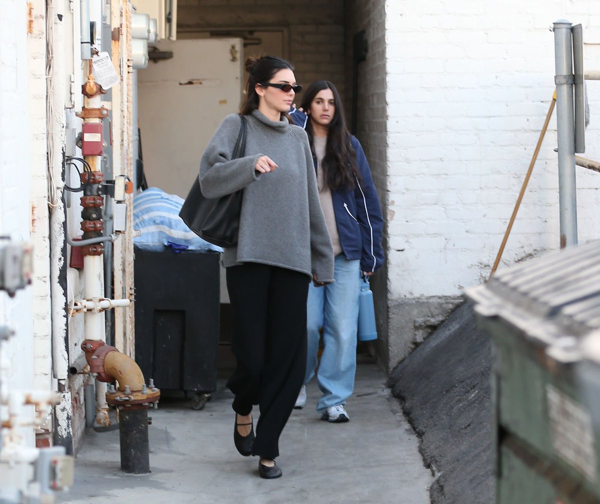 Kendall Jenner Media tweet media
