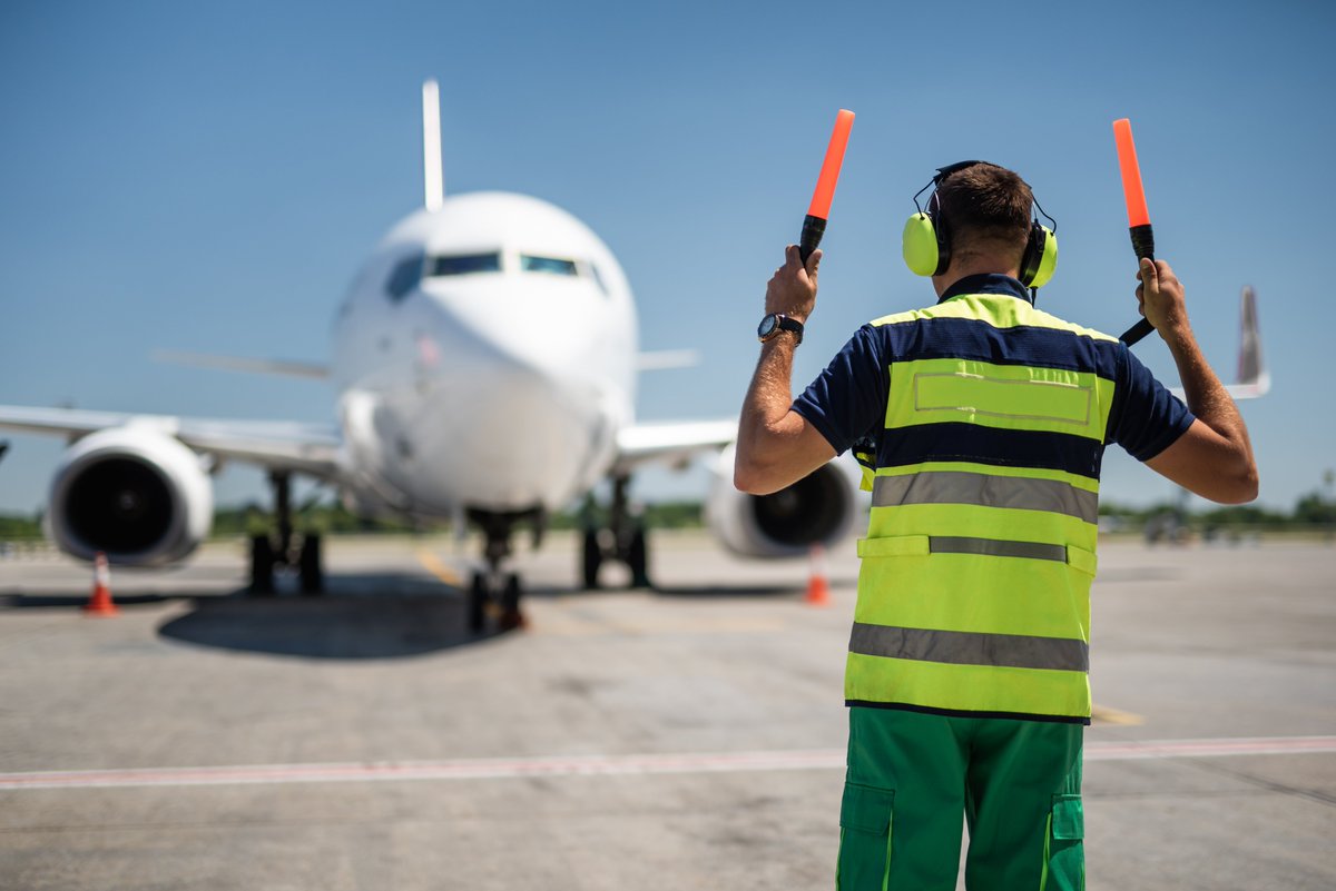 ✈️It's International Civil Aviation Day!

On this #FlyDay, we thank all aviation workers for their dedication to keeping the🌍connected while ensuring highest level of safety.

Our work w/ all partners towards more safe, secure &amp; sustainable future aviation continues. –DG Hololei