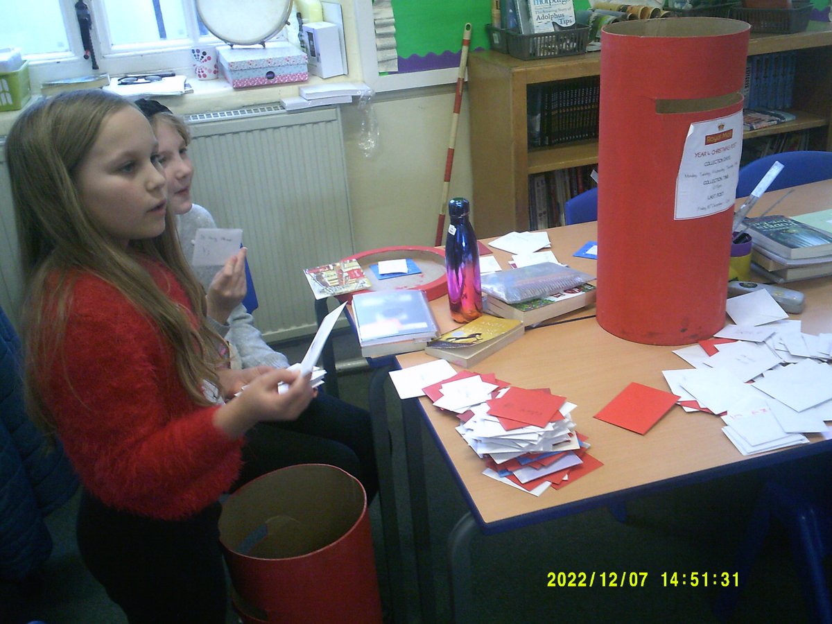 PickeringJunior's tweet photo. Our Y6 Christmas elves are busy sorting all the Christmas cards that have arrived in our post boxes today #PCJS #stepintoChristmas #onedayclosertosanta #Christmaselves https://t.co/kyB6iYcYYA