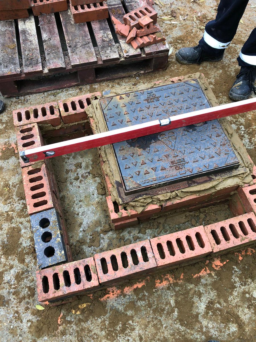 Our #youngpeople at @SkillMill_Croy are #developing their #skillset, working in #partnership with #TKJV <a href="/kierconstruct/">Kier Construction</a> <a href="/TarmacLtd/">Tarmac</a>. 

@BuildingPeople <a href="/constructline/">Constructionline</a> <a href="/ConstructionYT/">Construction Youth Trust</a> <a href="/ENAbleFutures/">EN:Able Futures CIC</a> <a href="/yourcroydon/">Your Croydon</a> <a href="/CroydonAwards/">Croydon Awards</a> <a href="/CroydonLiving/">Croydon Living Streets</a> <a href="/balfourbeatty/">Balfour Beatty</a> <a href="/WatesGroup/">Wates Group</a> <a href="/morgansindall/">Morgan Sindall Group</a>