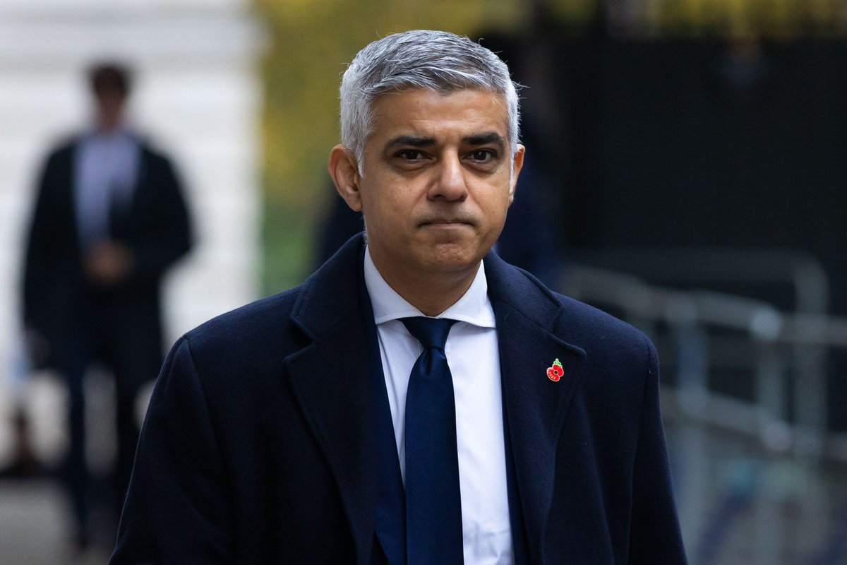 With temperatures in London set to drop below freezing tonight, Mayor Sadiq Khan has activated the capital's Severe Weather Emergency Protocol. #CapitalReports