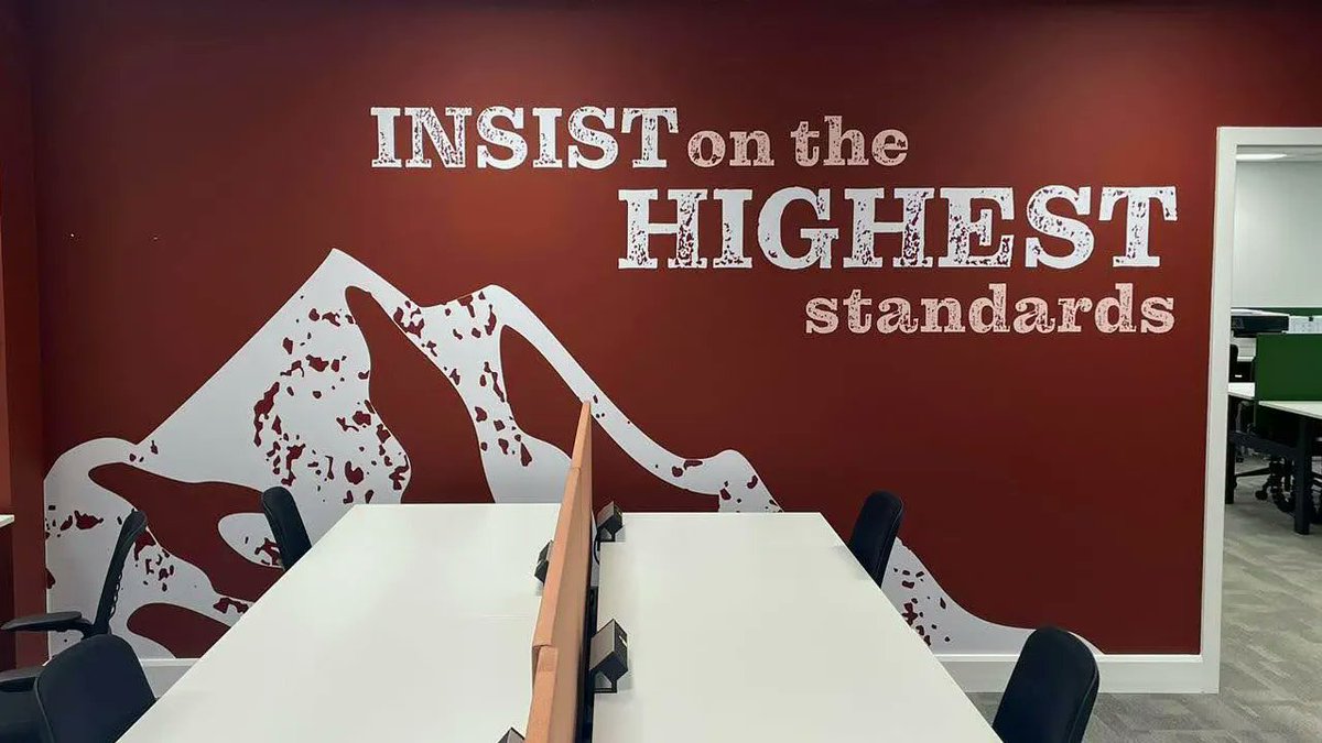 MorgansConsult's tweet image. Jazzing up the @veeqo Swansea office with some punchy graphics, empowering words and illuminated logos! 

#brandimplementation #signage #signs #businesssigns #businesssignage #cardiff #wales #walessigns #officeinteriors #officerefurb #wallgraphics #wallpaper #illuminatedsign