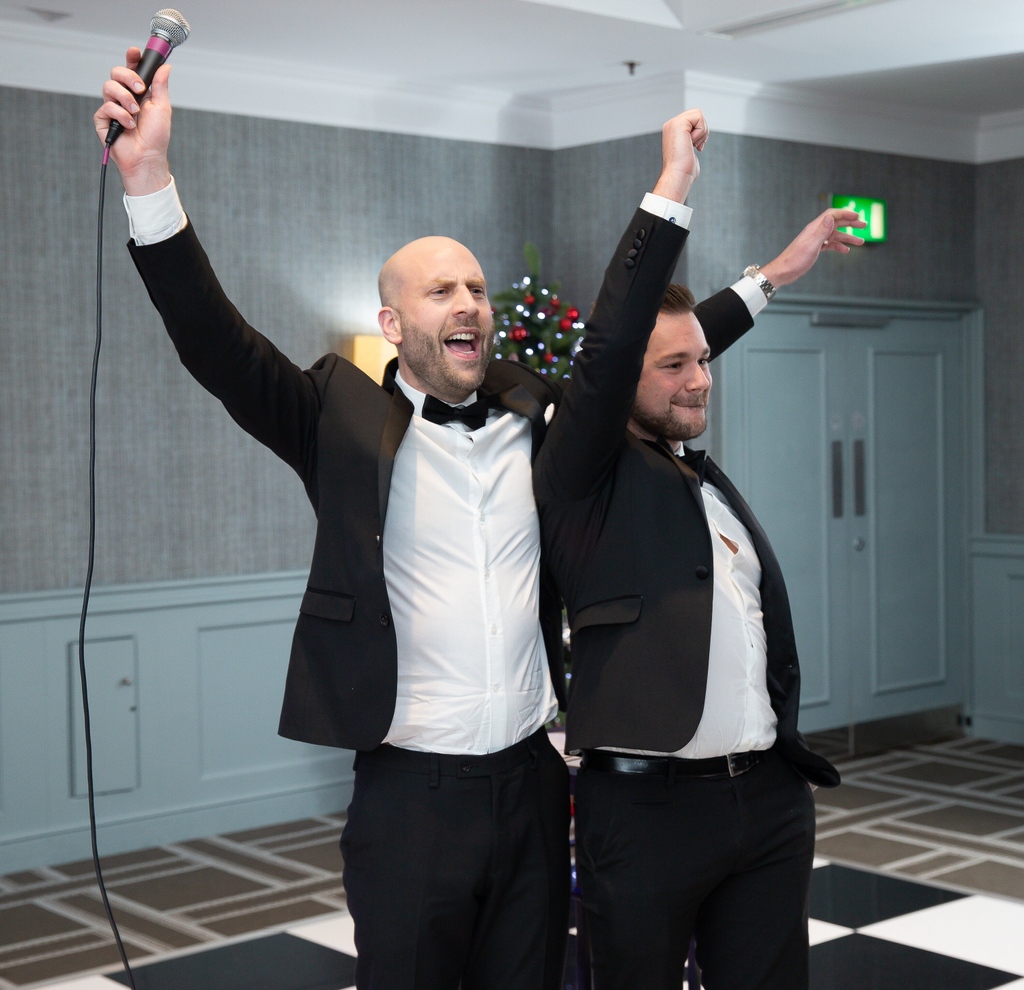 JamesAndrewsRS's tweet photo. Did some someone say the JARS 2022 #ChristmasParty is just around the corner?? 🎉⁠ #aintnopartylikeajarsparty #christmasiscoming #workchristmasparty #holidaysarecoming #dreamteam #partytime #xmas #letsgetfestive #letsparty https://t.co/Qm2HpVrfwy