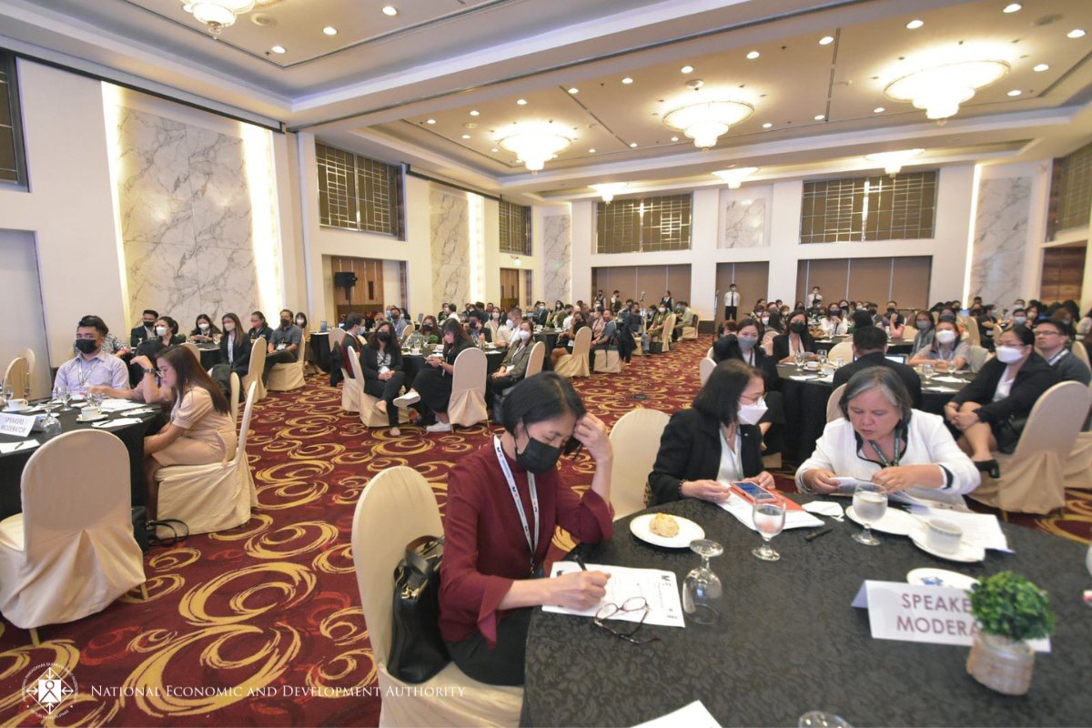 IN PHOTOS: As part of its commitment to improve and scale up the monitoring and evaluation (M&amp;E) initiatives in the country, the National Economic and Development Authority (NEDA), in partnership with the <a href="/UNDPPH/">UNDP Philippines 🇵🇭</a>  held the 9th M&amp;E Network Forum event last November 28, 2022.