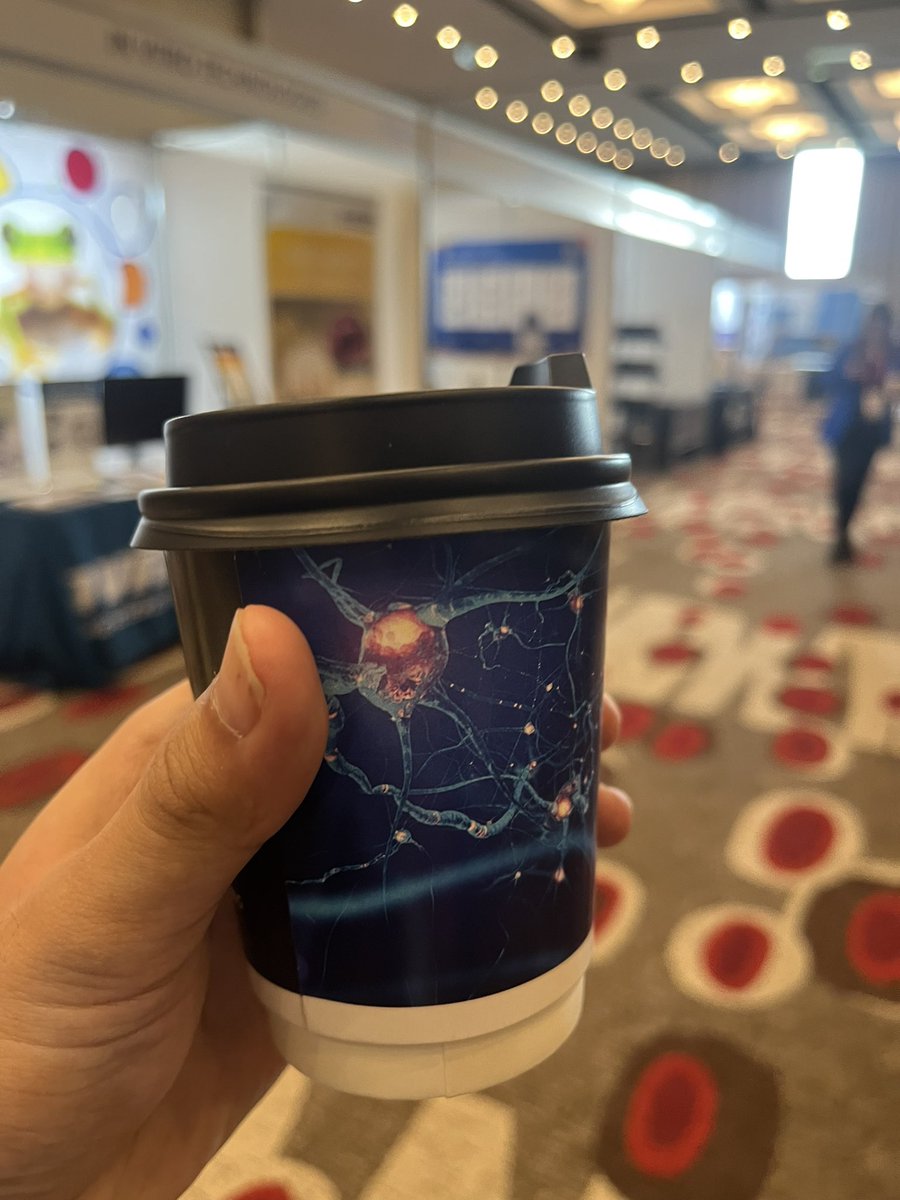 I presented a poster and data blitz at ANS 2022! I enjoyed great talks and wonderful posters with cool coffee cup😎 @AusNeuroSoc #ANS2022