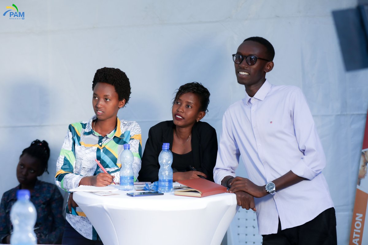 pamchanneltv's tweet photo. #Burundi : pour permettre aux étudiants d'acquérir les informations nécessaires sur le marché du travail et favoriser la créativité entrepreneuriale, PAM  Channel TV en collaboration avec différents établissements académiques,a lancé le programme #TrendUp ce /05 /12 2022 https://t.co/jjfdhmHOIO