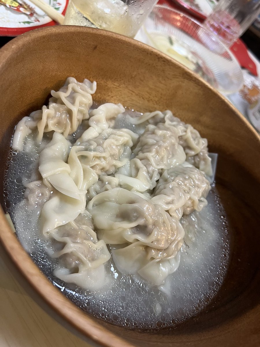 hondaheat's tweet photo. #ヒートのここがすごい

初めての #手料理 企画です！
今回は #鶴川達彦 選手特製ご飯が進む #水餃子 🍚🥟
作った個数は驚異の200個越え！
入団4年目の選手達で全部食べきりました✌️
他にも手料理が見たい選手などいたらコメントやDMで教えてください！

#三重ホンダヒート https://t.co/l1XOfONucs