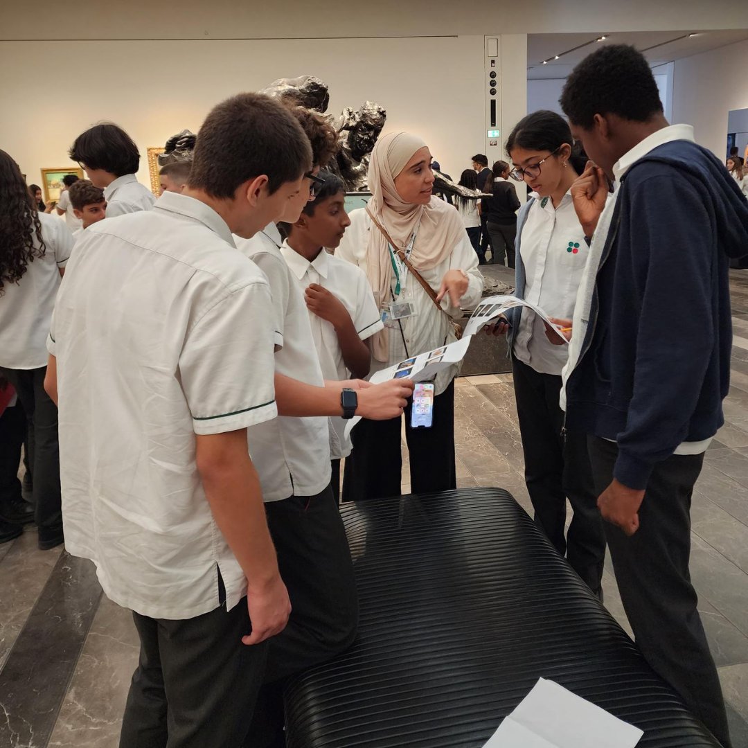 The Louvre Abu Dhabi invited Grade 8 and 9 French students and speakers to discover workshops to develop their creativity and artistic talents and a guided tour of the exhibition “Impressionism: modernity in movement.” 🎨 
What a fantastic trip!
#RahaArt #BeyondRaha