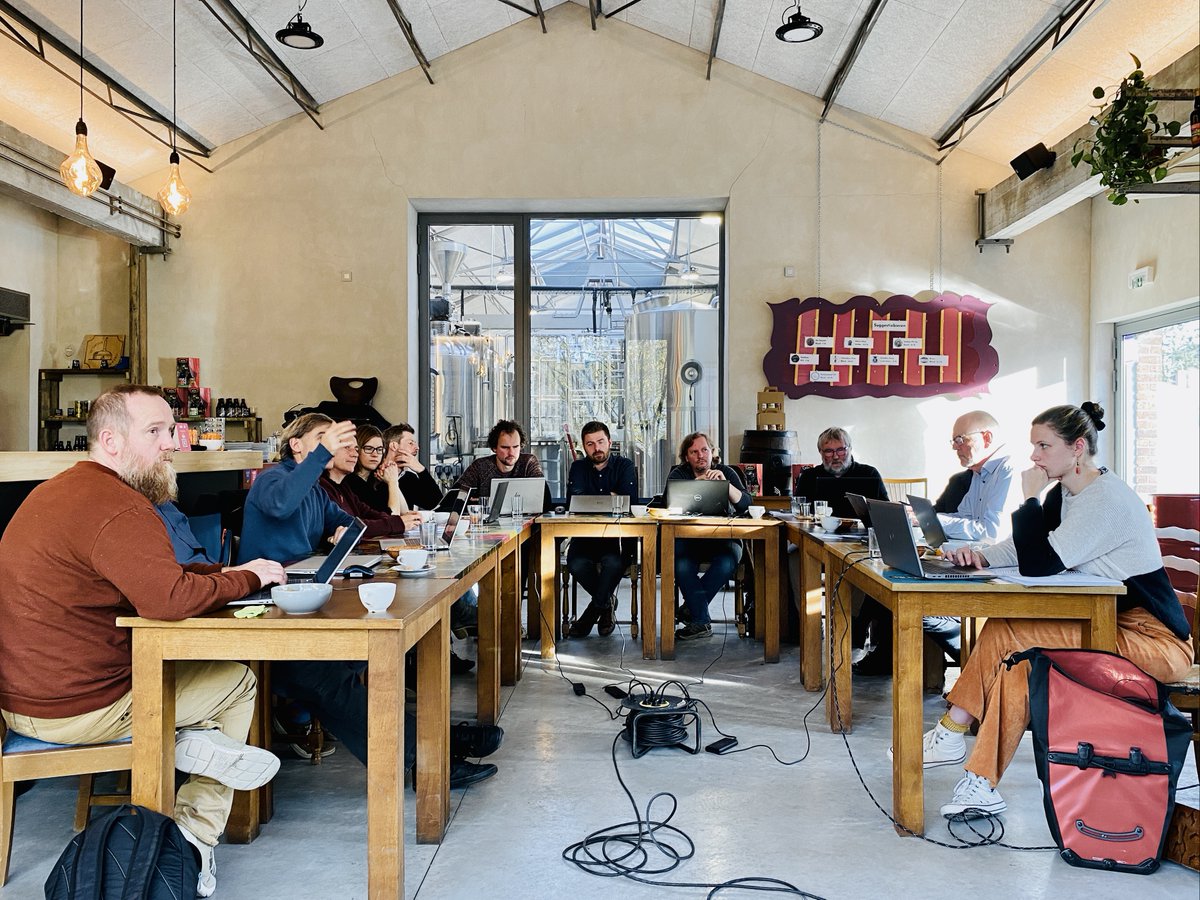 leiedal's tweet photo. Een pittig maar boeiend jaar neerleggen met de partners van het #resourcedproject. Waar beter dan op de Transfosite, in de Circusbrouwerij? 

Wrapping up a punchy, savoury yet interesting year with the #resourcedproject partners, no better place for it than the Circus Brewery? https://t.co/T679WupNyP