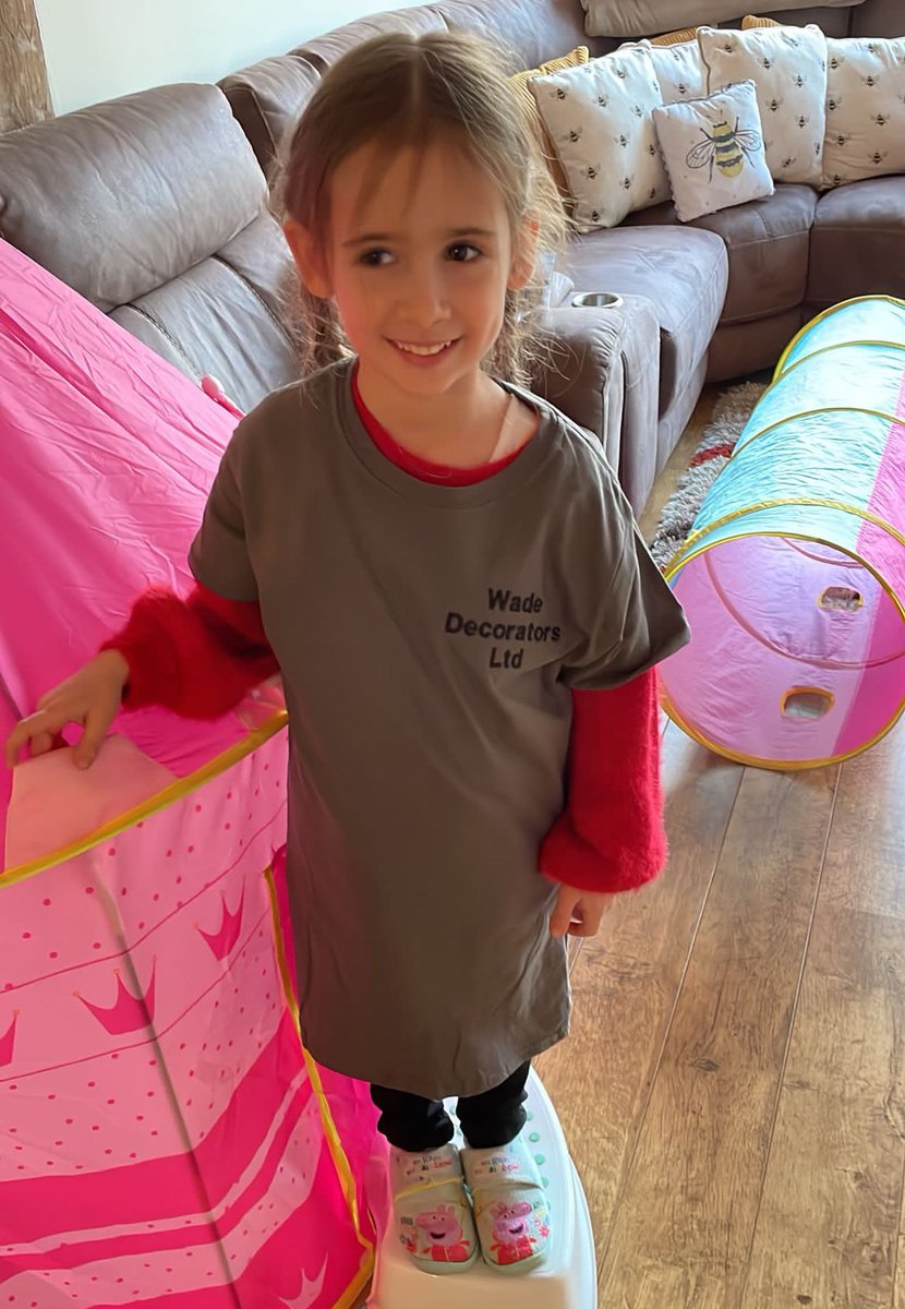 wadedecorator's tweet image. Happy Birthday to the future Managing Director of Wade Decorators (though she doesn’t know it yet) 🎈🥳🎂