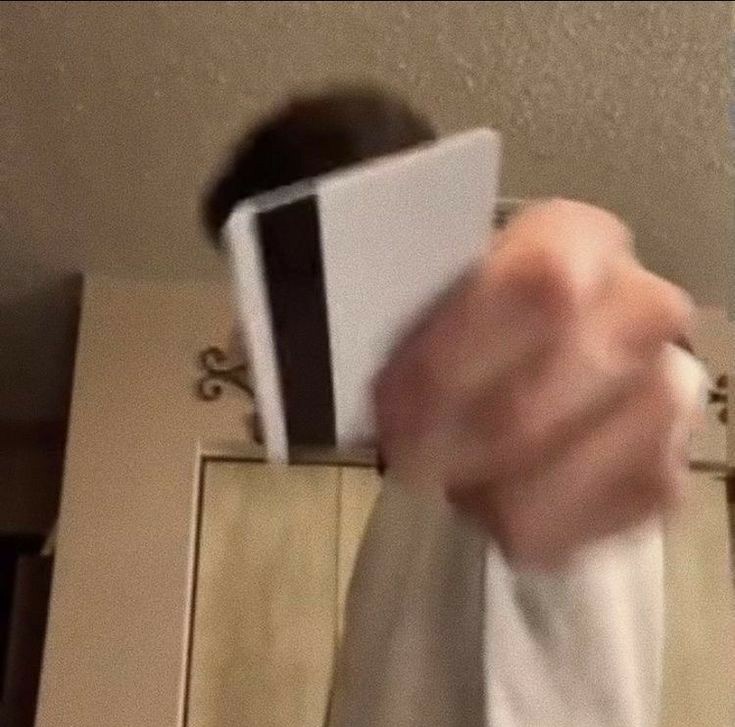 geempaa's tweet image. mommy? sorry? mommy