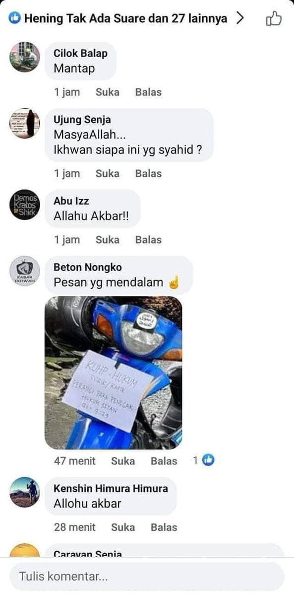 ~TENTANG JIHAD DAN GLORIFIKASI PELAKU TEROR~

Kawan2.. kira2 kesan apa yg kita dapat jika menemukan postingan dan komen2 semacam ini di media sosial pasca terjadinya aksi teror?

Orang2 seperti apa yg telah mempostingnya?