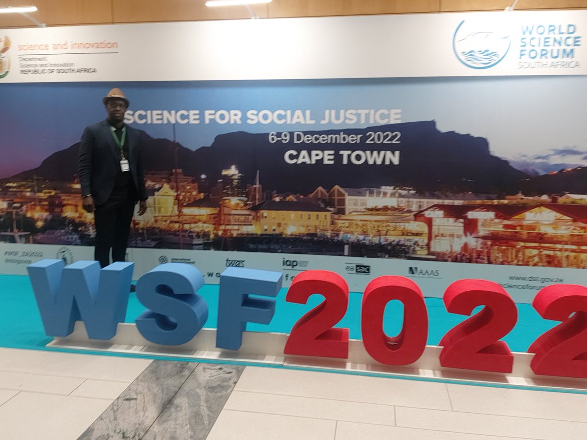 madiagnediallo's tweet photo. En tant que délégué invité du #Forum #Mondial pour les #Sciences #wsf 2022 à #Cape Town, je pointe nécessité que toute politique publique tienne en compte #Justice #Sociale pour bien-être social équilibré dans le monde. #kebetu #isc #ingsa #frq #unesco #south_africa #code_africa https://t.co/KL6Mrl8Pvu