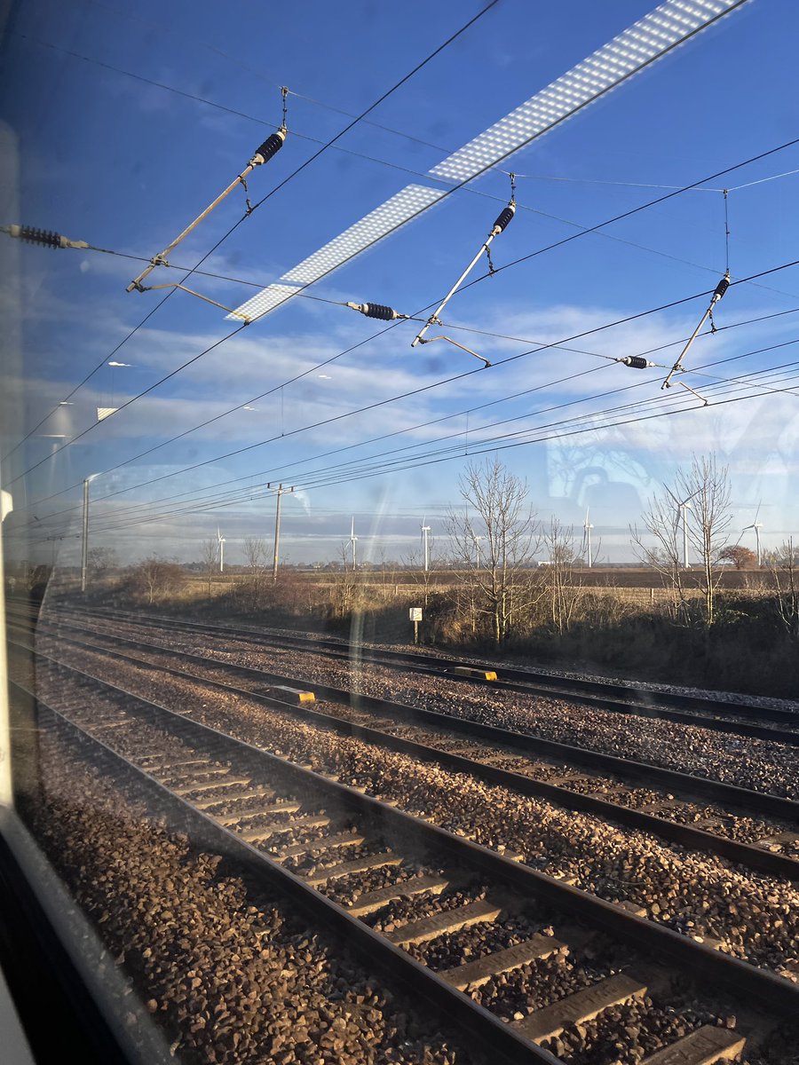 Vhari Russell tweet media