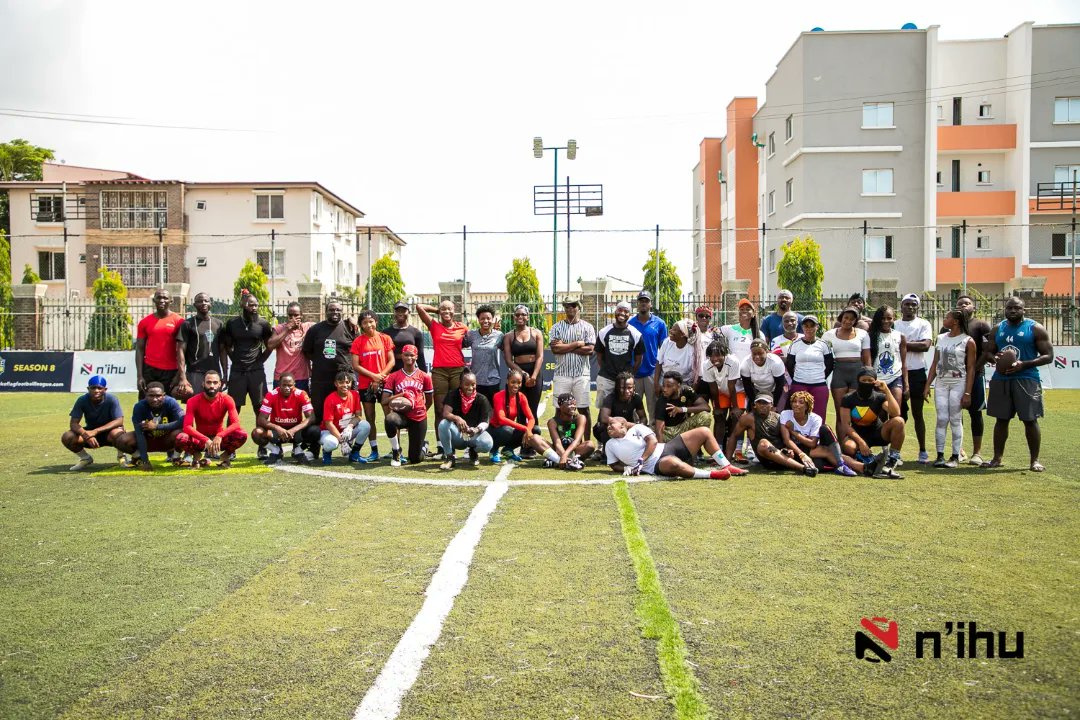 Shitsuke_FFL's tweet photo. (Some) Men &amp; Women of SFFL 🏈🙌🏽 https://t.co/18dXJwOScm