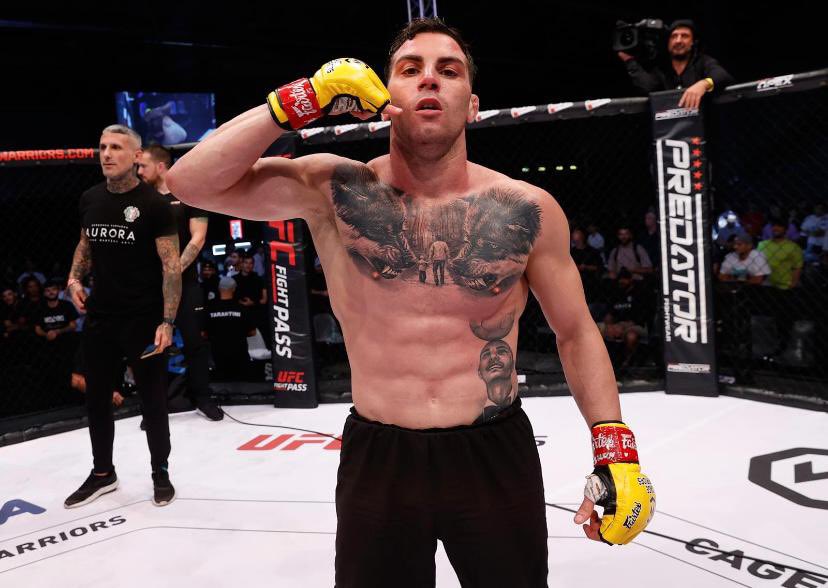 RCarfagnaMMA's tweet photo. @UFCEurope @ufc london in march ?
 Dylan Hazan is ready 🇮🇹 🍝 📞 

#UFCLondon @seanshelby @GrahamBoylan AuroraMMA https://t.co/HTmdH94gQY