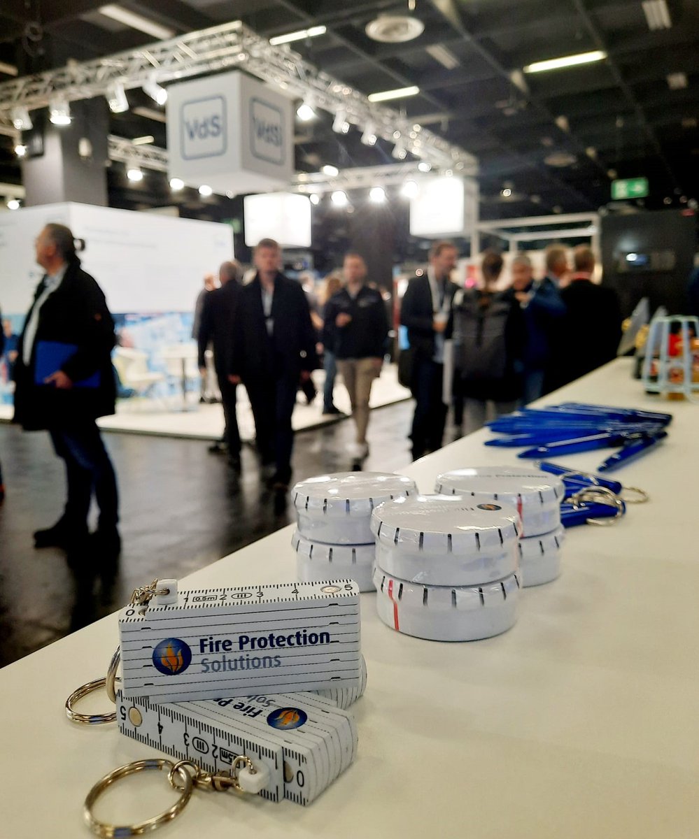 calanbau's tweet photo. Endlich ist es wieder soweit: Der erste Tag der diesjährigen #VdS-Brandschutztage in Köln ist gestartet. Besuchen Sie uns gerne: 11.1/F-07. Wir freuen uns auf den Austausch! 😊
#fachmesse #brandschutz #vds #fireprotectionsolutions #sicherheit
@Koelnmesse https://t.co/Glv5mLdyHx
