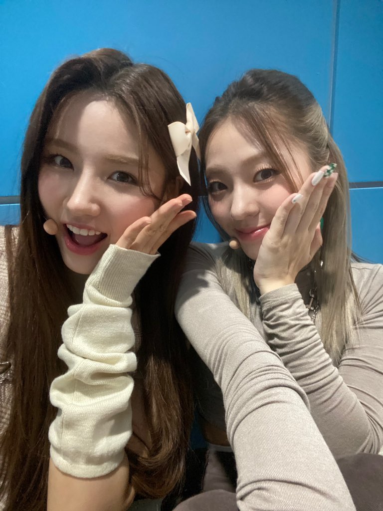 🌕🐳
메보즈 달고래 케미💗

#ICHILLIN #아이칠린 #CHAERIN #채린