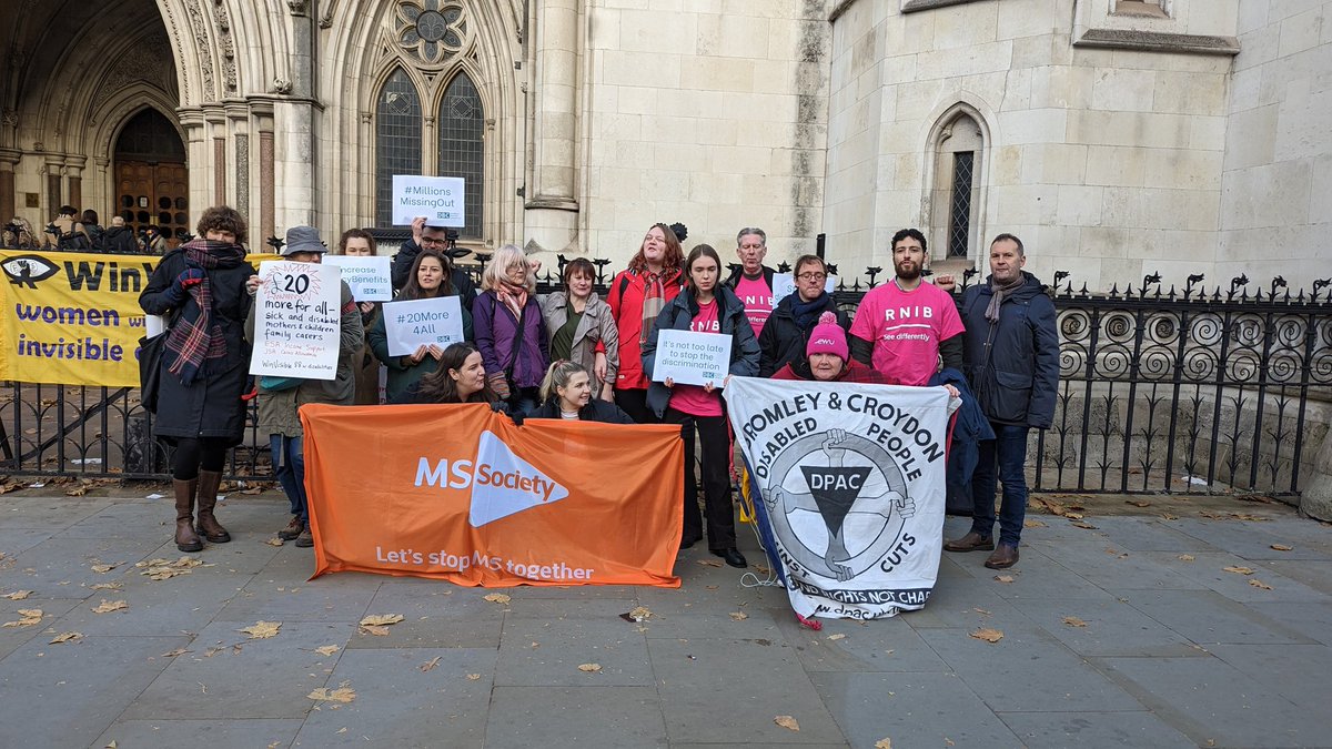 BenClaimant's tweet photo. A lot of support and solidarity outside RCJ this morning from charities, campaigners, MPs and trade unionists. It really means a lot to us claimants on legacy benefits. #20MoreForAll #MillionsMissingOut https://t.co/uB4AmOPEKf