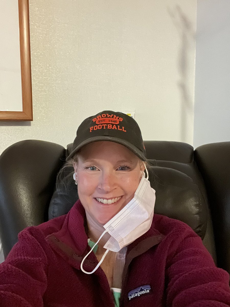 Week 6 of chemo in the books and another victory as we see my wife’s blood work continue to improve. 10 more to go, keep us in your prayers and thoughts #browns family. 🙏🏼