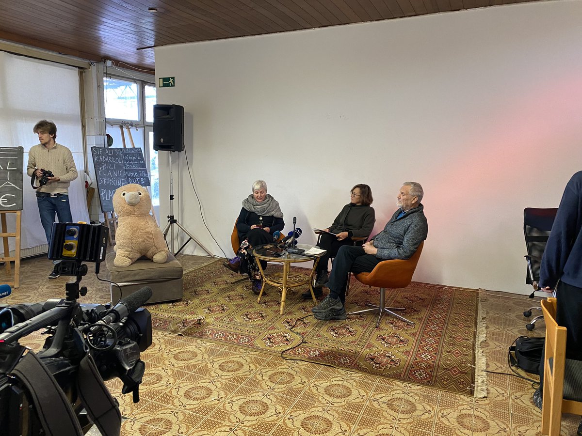 O tožbi DUTBja zoper avtonomno cono Plac in 46 posameznikov in posameznic. @InfoTVSLO