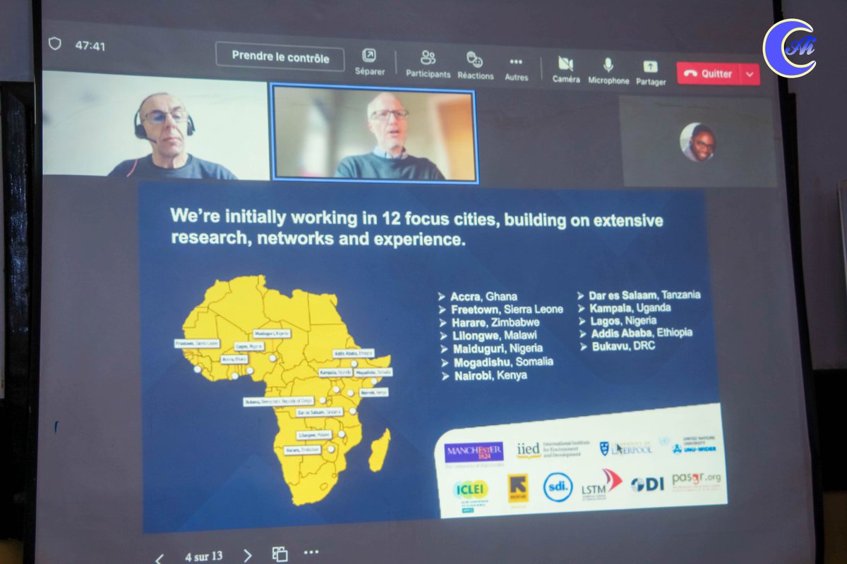AngazaInstitute's tweet photo. "La dimension politique est essentielle lorsqu'on analyse un système" @EmeryMudinga. Il se discute transformation &amp; fonctionnement des systèmes urbains à Bukavu dans African Cities Research Consortium @AfricanCities_  startup workshop avec @tomdeherdt @ABisoka @kamuldoudou https://t.co/c7IN39YUVo